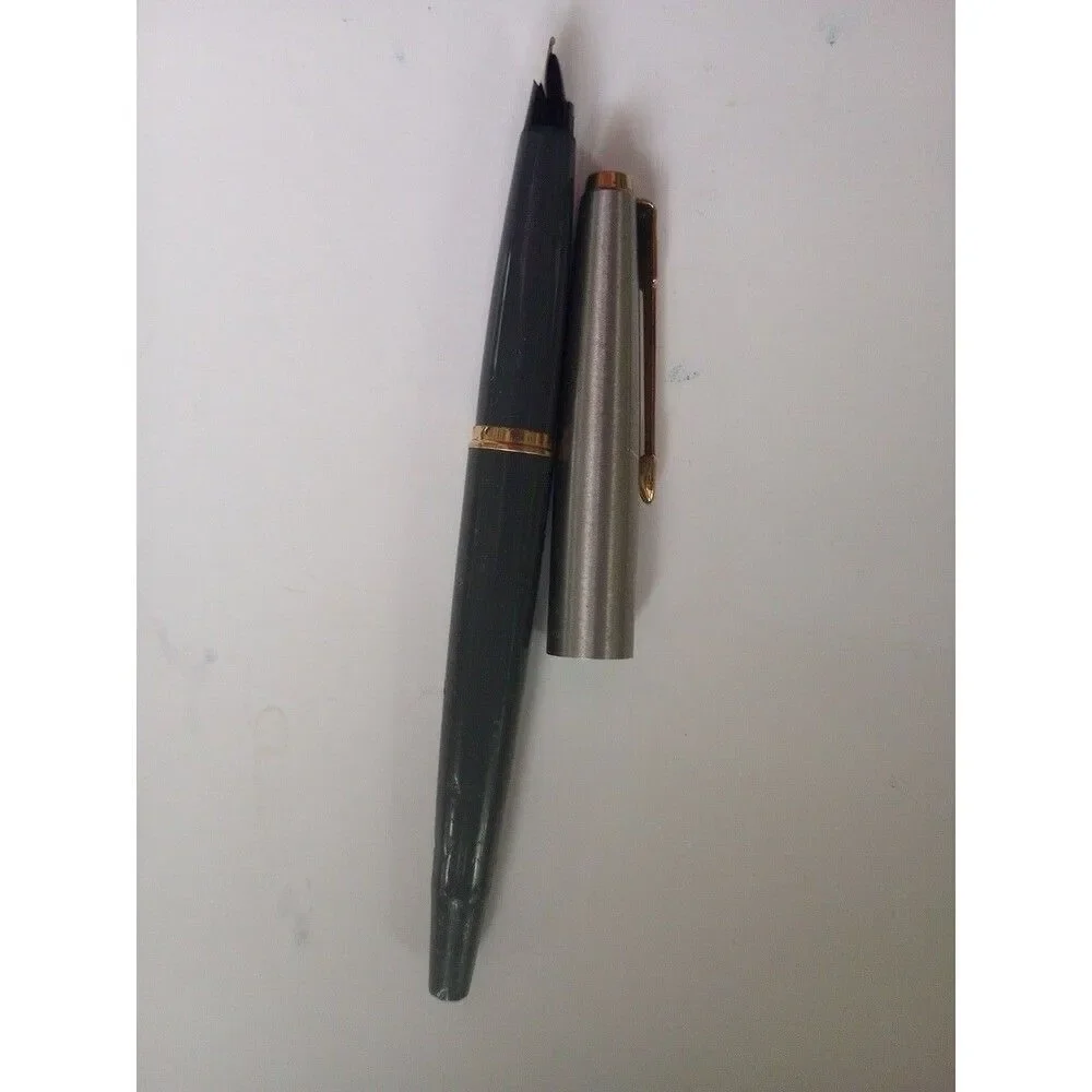 Vintage Calligraphy Lot with 32 Speedball Esterbrook Hunt Nibs+Parker Pen +tools
